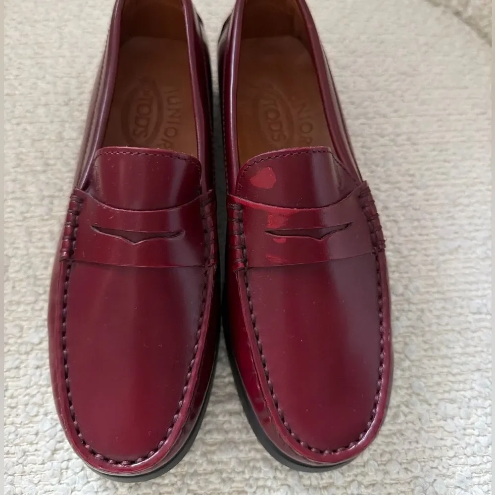 Tod’s Junior Penny Loafers Burgundy Leather Kids EU 31 Classic Dress Shoes